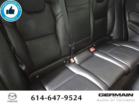 Used 2021 Volvo XC60 T5 Momentum w/ Protection Package Premier image 21