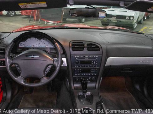 Used 2002 Ford Thunderbird Deluxe image 18