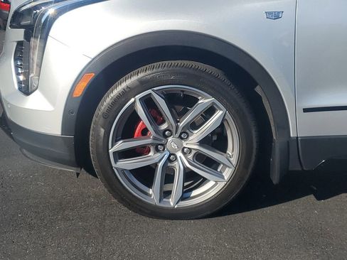 Used 2021 Cadillac XT4 Sport image 11