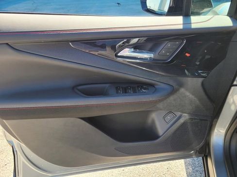 New 2025 Chevrolet Blazer EV RS image 11