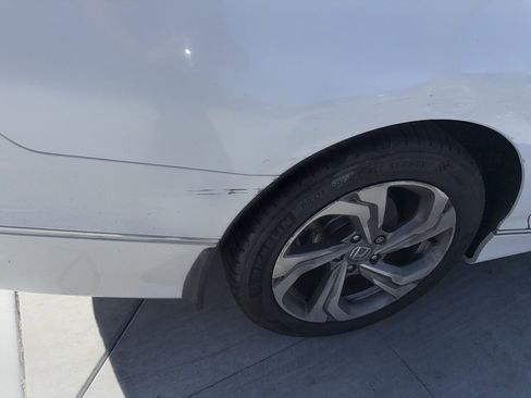 Used 2018 Honda Accord EX-L image 31