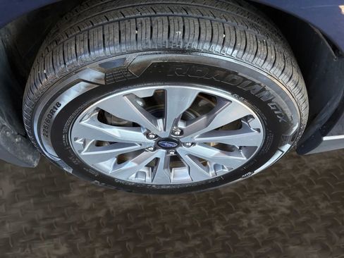 Used 2018 Subaru Outback 3.6R Touring image 40