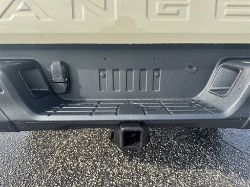 New 2025 Ford Ranger XLT w/ FX4 Off-Road Package image 18