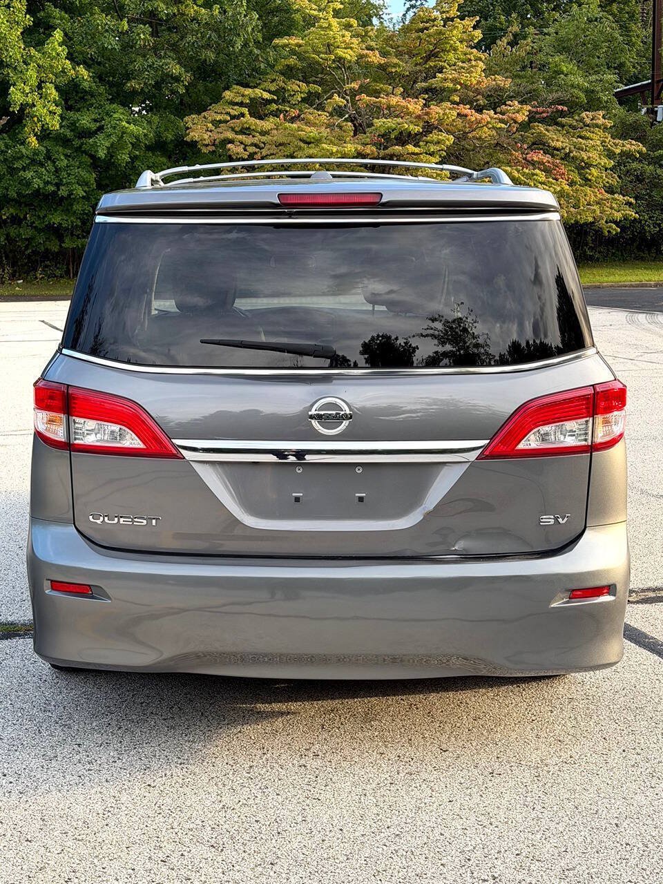 Used 2015 Nissan Quest SV w/ Leather Package FWD image 6