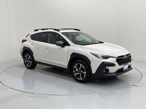 Used 2024 Subaru Crosstrek 2.0i Premium AWD/4WD image 8