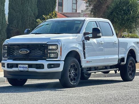 New 2026 Ford F250 Lariat w/ Black Appearance Package AWD/4WD image 8