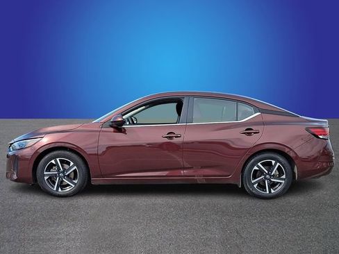 Used 2024 Nissan Sentra SV image 7