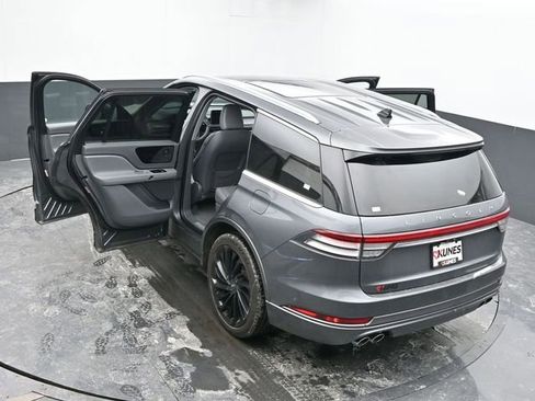 Used 2021 Lincoln Aviator Reserve w/ Equipment Group 208A image 61