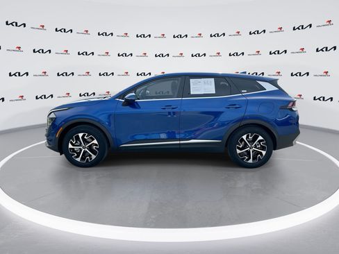 Used 2024 Kia Sportage EX FWD image 5