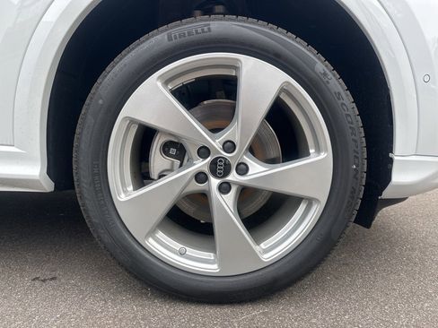 New 2025 Audi Q5 2.0T Premium Plus image 9