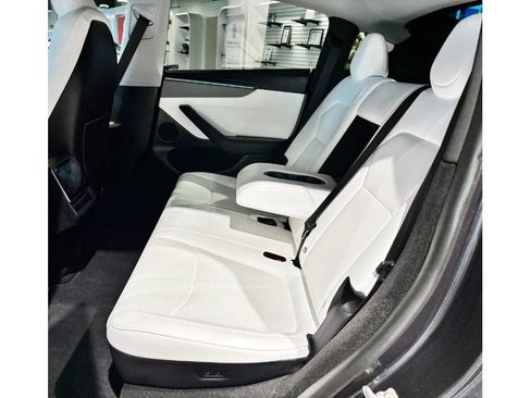 Used 2026 Tesla Model Y Long Range image 19