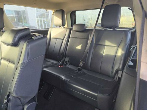 Used 2024 Ford Expedition Max XLT image 17