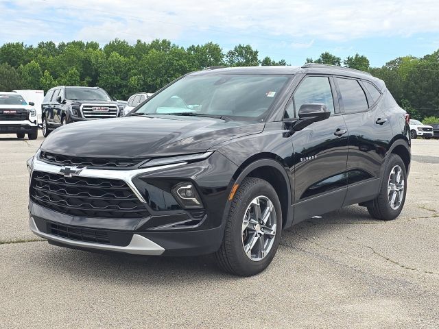 Used 2024 Chevrolet Blazer LT w/ Convenience Package FWD image 1