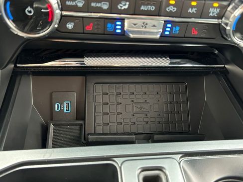 Used 2023 Ford F150 Raptor w/ Equipment Group 802A Raptor R AWD/4WD image 39