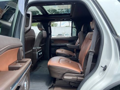 Used 2024 Ford Expedition King Ranch RWD image 20