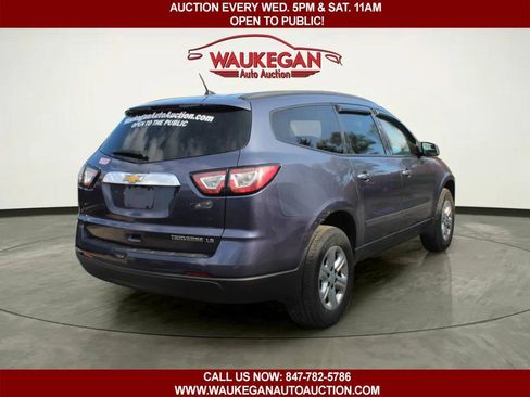 Used 2014 Chevrolet Traverse LS FWD image 4