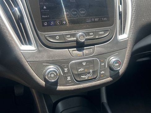 Used 2024 Chevrolet Malibu LS FWD image 11