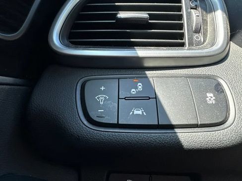 Used 2020 Kia Sorento EX AWD/4WD image 47