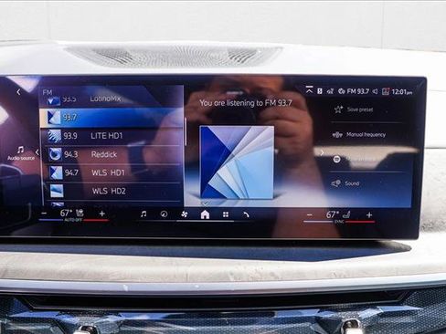 Used 2026 BMW X5 xDrive50e w/ M Sport Package AWD/4WD image 15