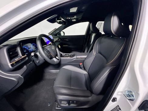 New 2026 Toyota Crown Platinum AWD/4WD image 14