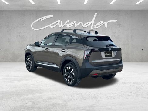 New 2026 Nissan Kicks SV AWD/4WD image 15
