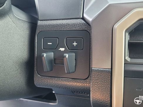 Used 2025 Toyota Tacoma TRD Off-Road w/ TRD Off Road Upgrade Package image 26