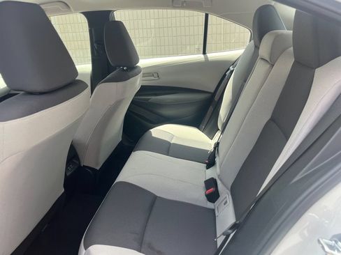 Used 2026 Toyota Corolla LE FWD image 12