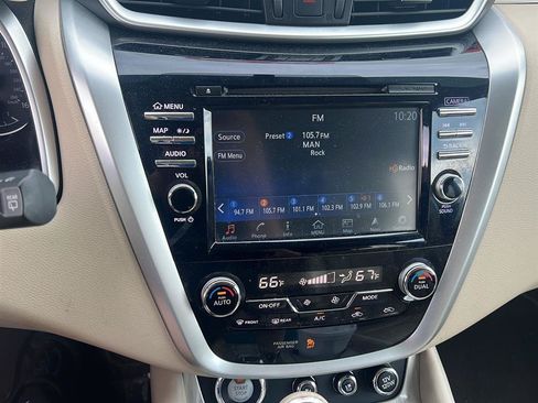 Used 2017 Nissan Murano Platinum w/ Platinum Technology Package AWD/4WD image 6