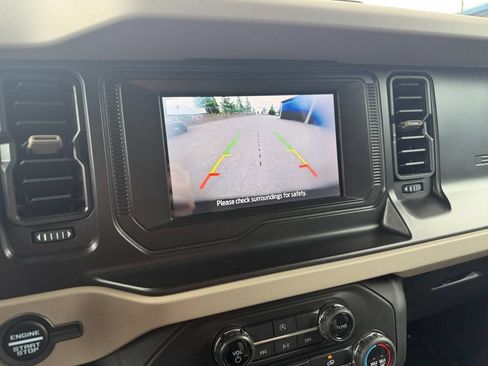 Used 2021 Ford Bronco Big Bend AWD/4WD image 17
