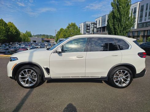 Used 2026 BMW X5 xDrive40i AWD/4WD image 8