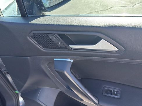 Used 2021 Volkswagen Tiguan SEL w/ 3rd Row Seat Package image 35