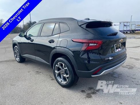New 2026 Chevrolet Trax LT w/ Driver Confidence Package image 3