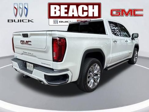 Used 2025 GMC Sierra 1500 Denali w/ Denali Reserve Package AWD/4WD image 3