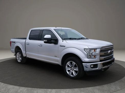 Used 2016 Ford F150 Platinum w/ Trailer Tow Package image 8