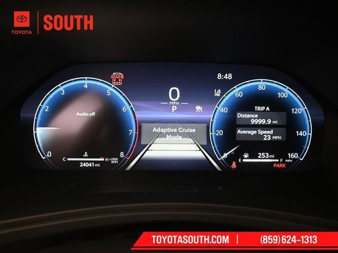 Used 2024 Toyota Grand Highlander Limited image 12