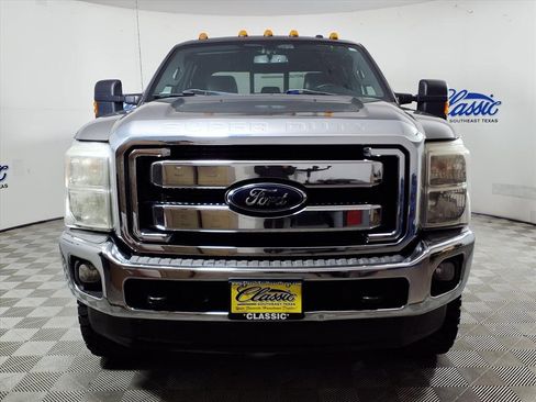 Used 2012 Ford F250 Lariat w/ Lariat Ultimate Pkg image 3