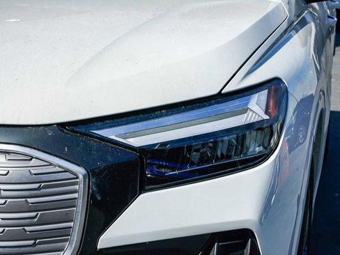 Used 2024 Audi Q4 e-tron Premium Plus image 7