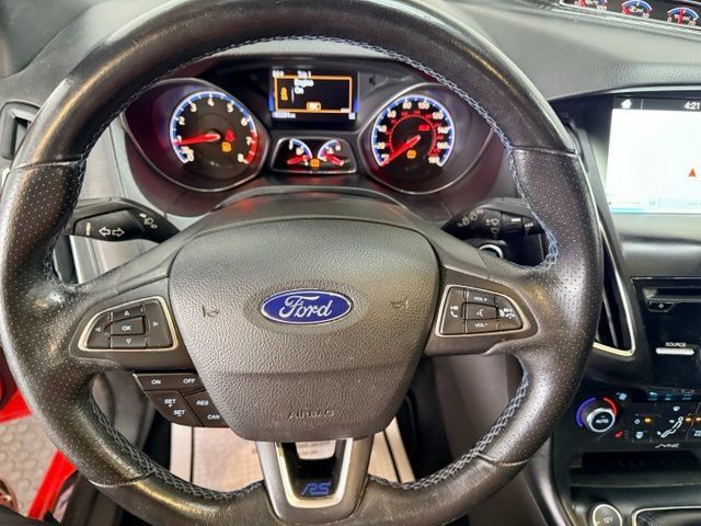 Used 2018 Ford Focus RS AWD/4WD image 30