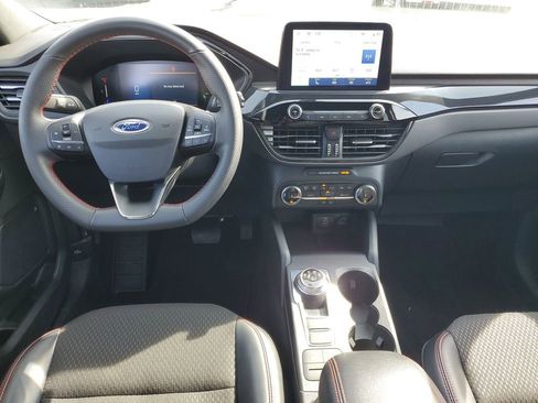 Used 2025 Ford Escape ST-Line image 25