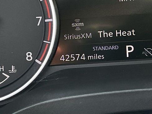 Used 2025 Nissan Rogue SV FWD image 42