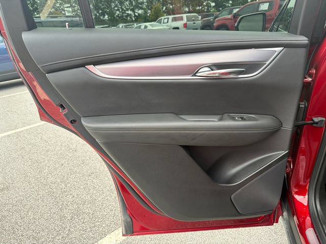 Certified 2024 Cadillac XT6 Luxury w/ LPO, Floor Liner Package AWD/4WD image 19
