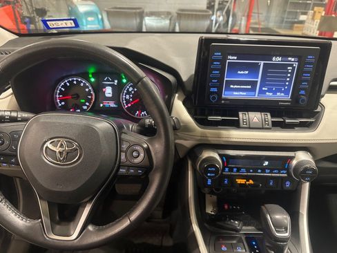 Certified 2021 Toyota RAV4 XLE Premium FWD image 51