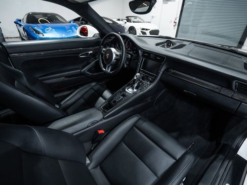 Used 2015 Porsche 911 Turbo w/ Sport Chrono Package AWD/4WD image 28