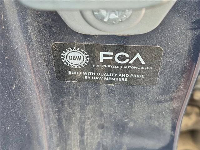 Used 2021 Jeep Grand Cherokee Trailhawk AWD/4WD image 16