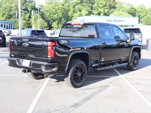Used 2025 Chevrolet Silverado 2500 LTZ w/ LTZ Plus Package AWD/4WD image 10