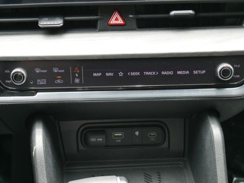 Certified 2023 Kia Sportage X-Line AWD/4WD image 19