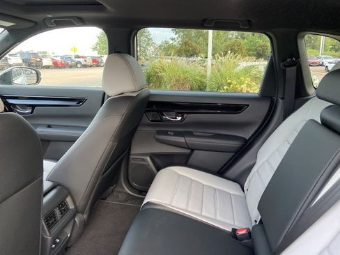 Used 2026 Honda CR-V Sport Touring image 17