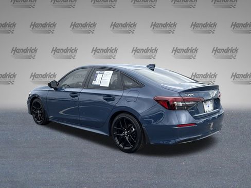 Used 2025 Honda Civic Sport image 8