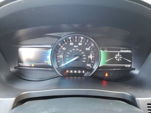 Used 2019 Ford Explorer XLT w/ Equipment Group 202A AWD/4WD image 25
