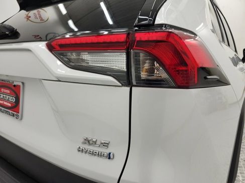 Certified 2024 Toyota RAV4 XLE Premium image 28